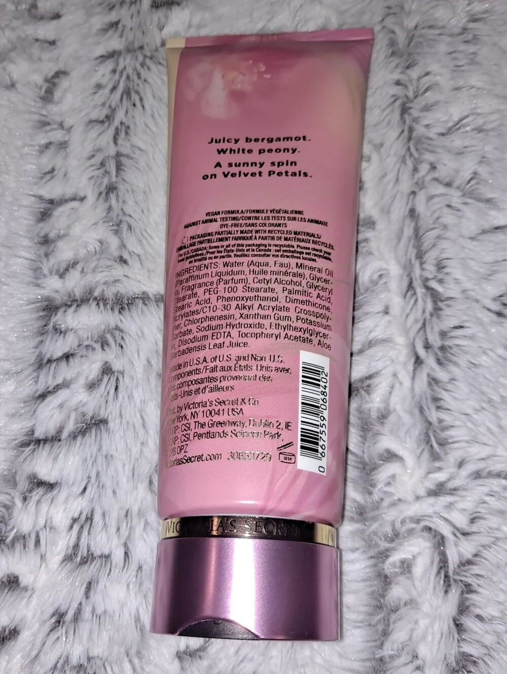 Victoria's Secret Velvet Petals SOL lotion New